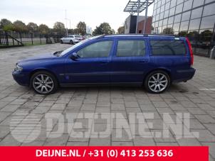 Volvo V70 01-