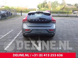 Volvo V40 12-