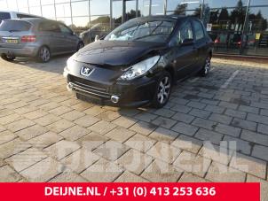 Peugeot 307 Ladeluftkühler O164254 Spenderfahrzeug