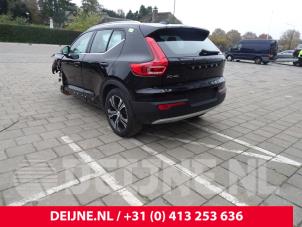Volvo XC40 17-