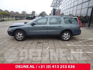 Volvo XC70 01-