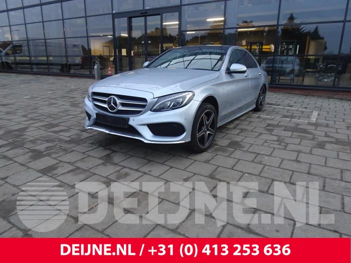 Mercedes C-Klasse Multi-media control unit O134068 Donor vehicle
