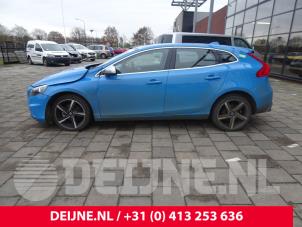 Volvo V40 12-