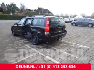 Volvo V70 01-