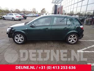 Opel Astra H 04-