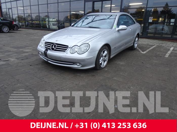 Mercedes CLK Front brake calliper, left O143152 Donor vehicle