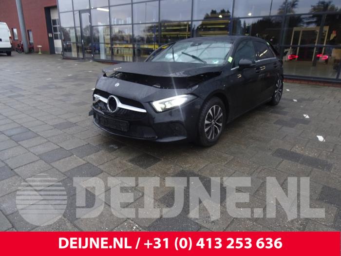 Mercedes A-Klasse Computer Motormanagement O131180 Donorvoertuig