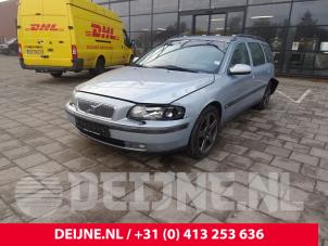 Volvo V70 01-