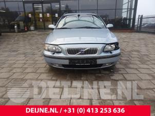 Volvo V70 01-