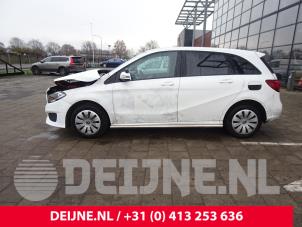 Mercedes B-Klasse 11-