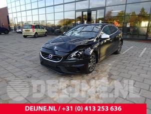 Volvo V40 12-