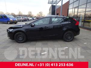 Volvo V40 12-