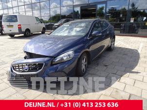 Volvo V40 12-
