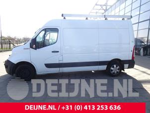 Nissan NV400 11-