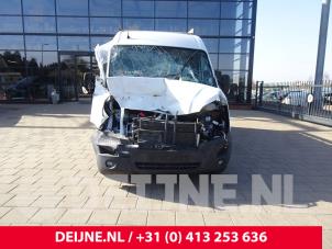 Nissan NV400 11-