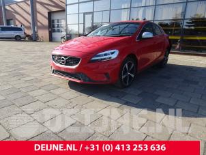 Volvo V40 12-