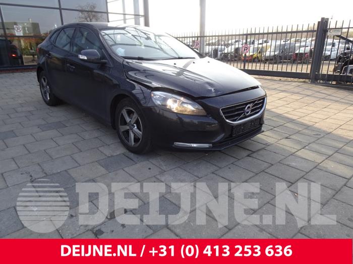 Volvo V40 Seitenschürze links O276025