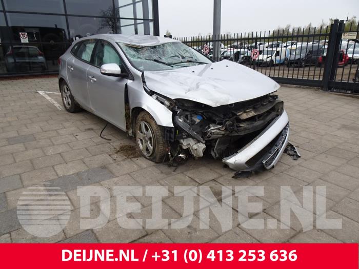 Volvo V40 Steun (diversen) O171345 Donorvoertuig