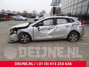 Volvo V40 12-
