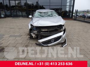 Volvo V40 12-