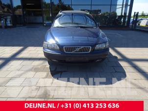 Volvo V70 01-