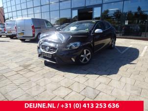Volvo V40 12-