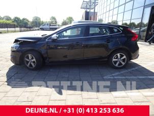 Volvo V40 12-