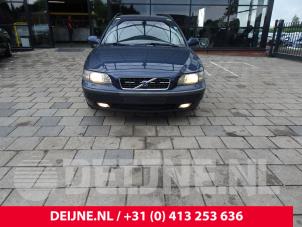 Volvo V70 01-