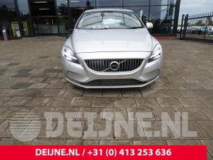 Volvo V40 12-