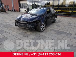 Volvo V40 12-