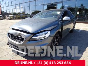Volvo V40 12-