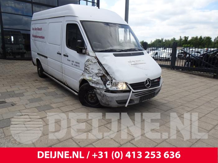 Mercedes Sprinter Tussenas O148937 Donorvoertuig