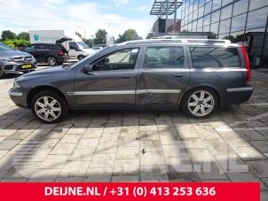 Volvo V70 01-