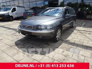 Volvo V70 01-