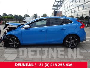 Volvo V40 12-