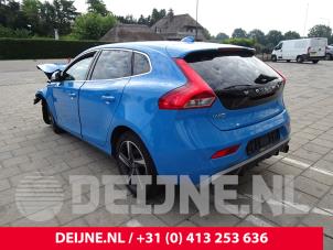 Volvo V40 12-