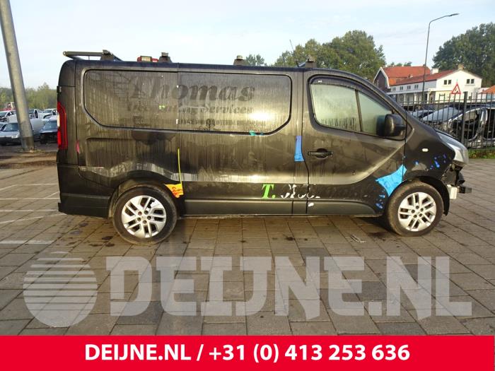 Renault Trafic Dci Twin Turbo Sloopvoertuig Zwart