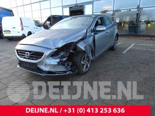 Volvo V40 12-