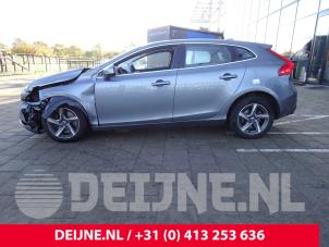 Volvo V40 12-