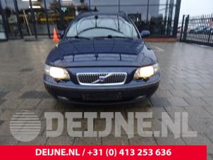 Volvo V70 01-