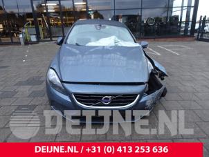 Volvo V40 12-