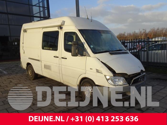 Mercedes Sprinter Tussenas O167769 Donorvoertuig