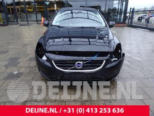 Volvo V40 12-