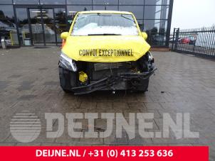 Mercedes Vito 14-