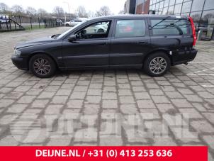 Volvo V70 01-