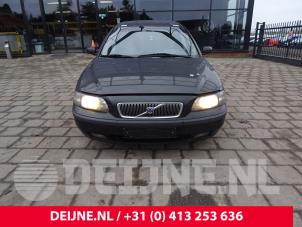 Volvo V70 01-