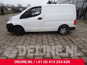 Nissan NV200 10-
