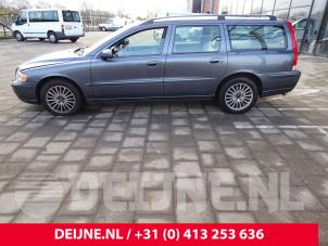 Volvo V70 01-
