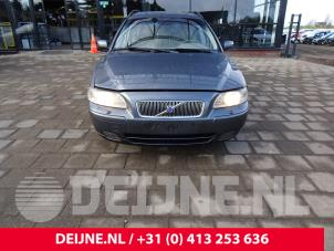 Volvo V70 01-