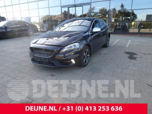 Volvo V40 12-